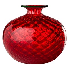 Petit vase en verre rouge Monofiori Balloton du 21ème siècle par Venini