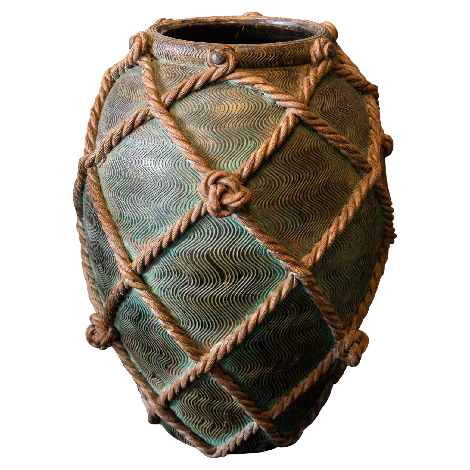 A twisted rope ceramic urn by Ugo Zaccagnini - Firenze 1930s, signed For Sale