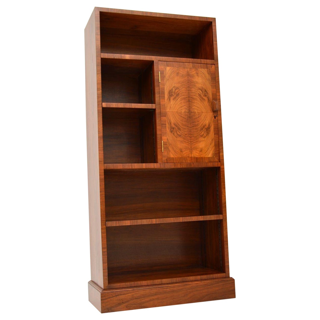 Art Deco Figured Walnut Circular Display at 1stDibs