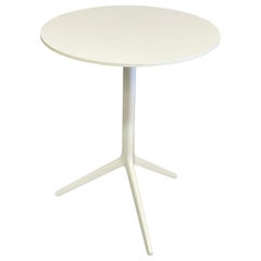 Table Central « Flip » en blanc de Ronan et Erwan Bouroullec pour Magis