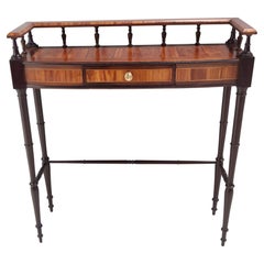 Vieille table console en merisier et hêtre ébénisé avec tiroir, Italie