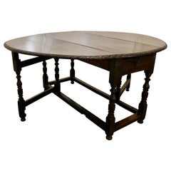 Large 18th Century Oak Gate Leg Dining Table   