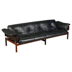 Percival Lafer 'MP-13' Rosewood and Leather Four-Seat Sofa, Brazil, c. 1967