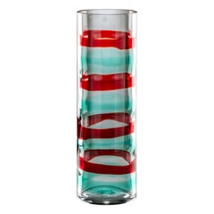 Vase en verre Anelli du 21e sicle en cristal/vert mince/rouge de Veniniriedizione