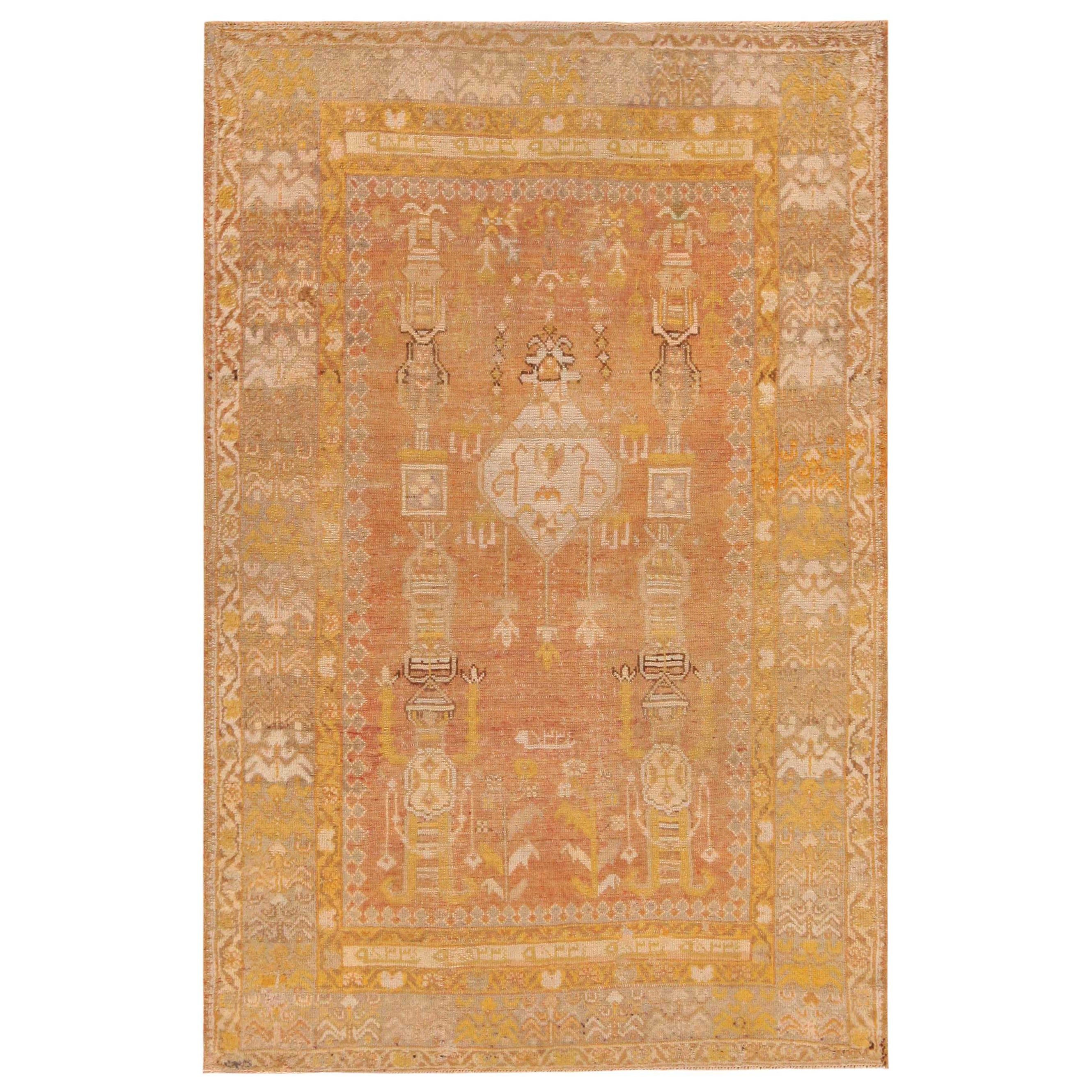 Nazmiyal Collection Antique Turkish Ghiordes Rug. 3 ft 10 in x 5 ft 9 in 