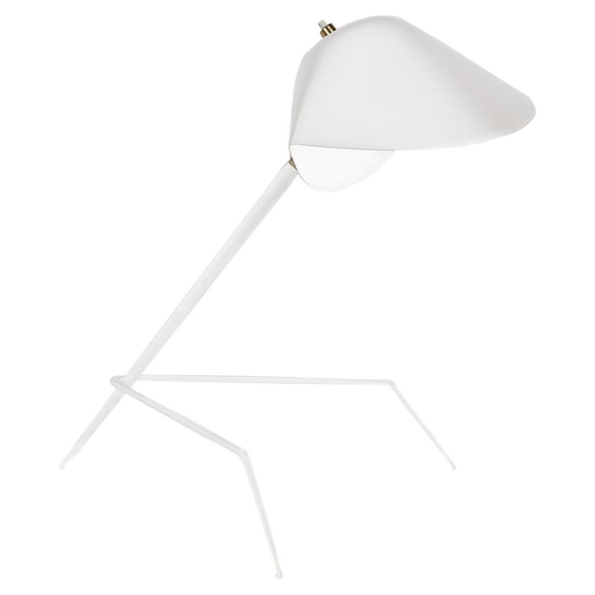 Serge Mouille Moderne weiße Dreibein-Lampe aus der Mitte des Jahrhunderts