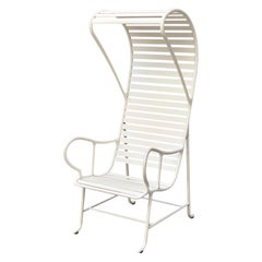 Fauteuil d'extérieur contemporain Gardenias blanc avec pergola de Jaime Hayon