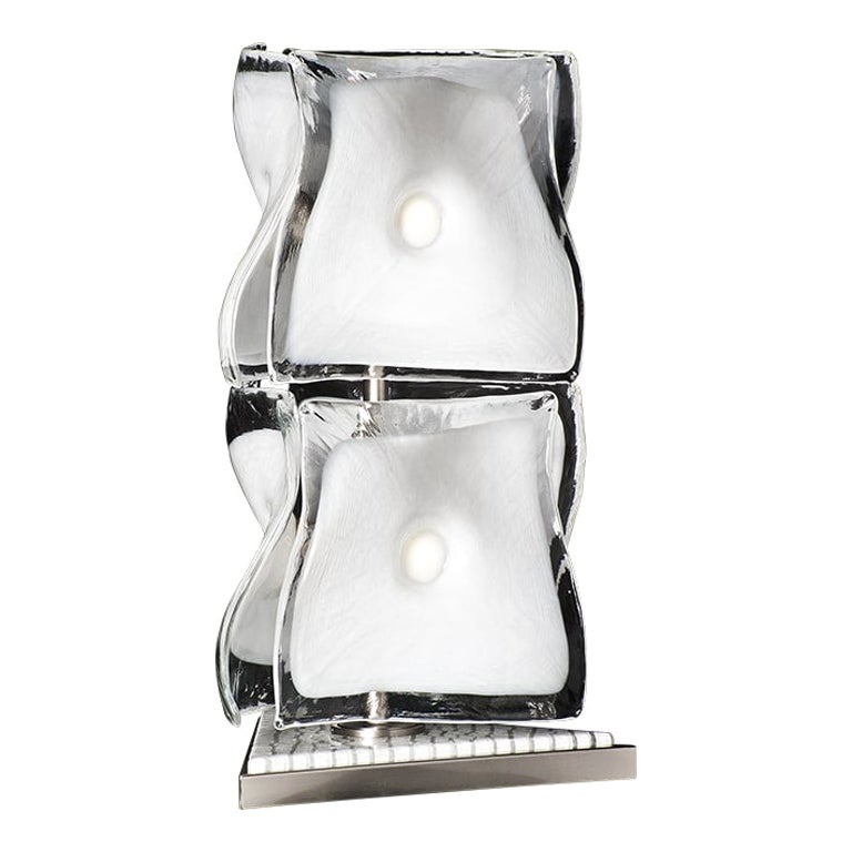 Lampe de bureau Veliero du 21e sicle  2 niveaux en cristal/blanc laiteux de Tadao Ando  en vente