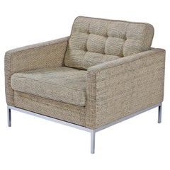 Florence Knoll Lounge Chair on Steel Base in Heather Grey Tweed Fabric