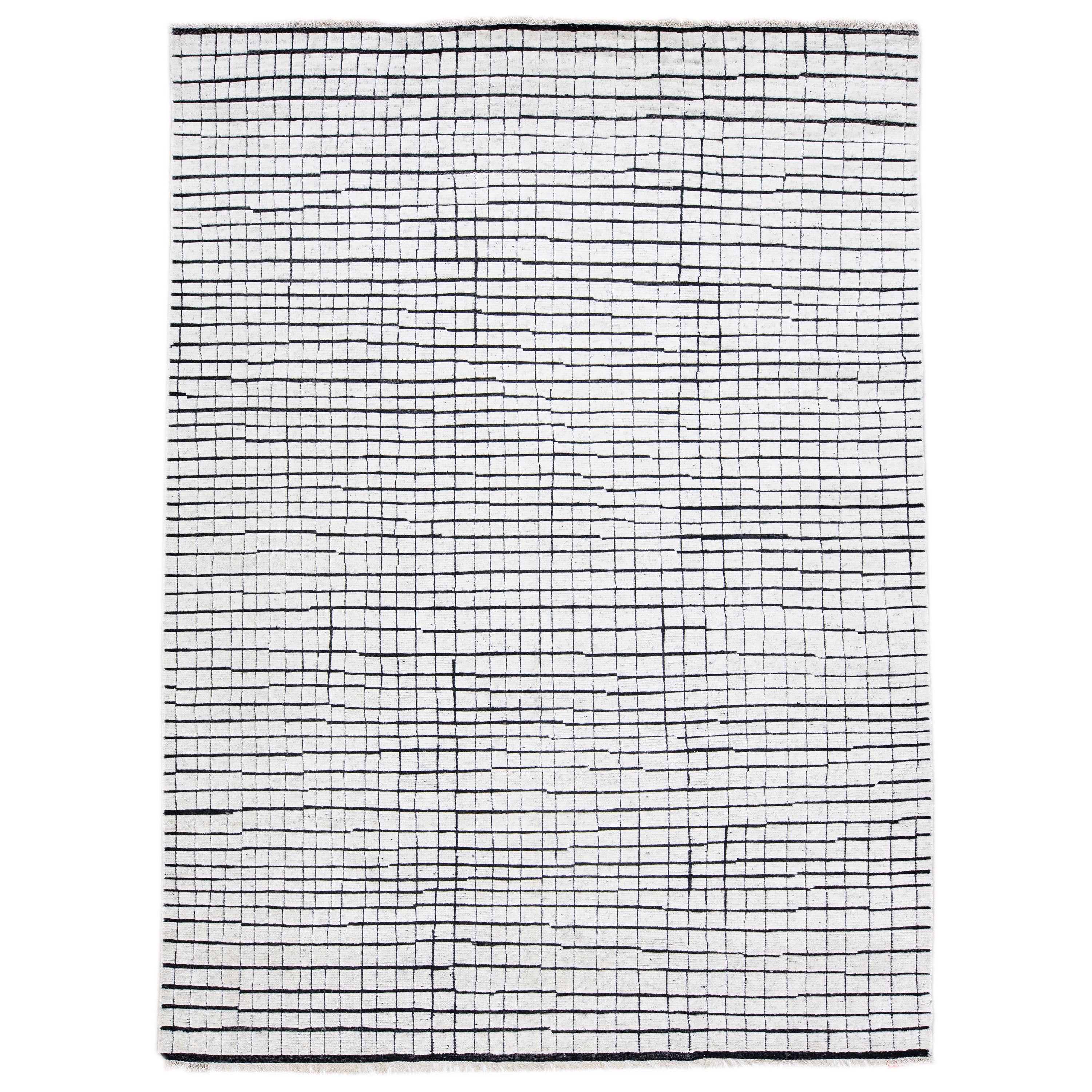Geometric Modern Moroccan Style White & Black Handmade Wool Rug
