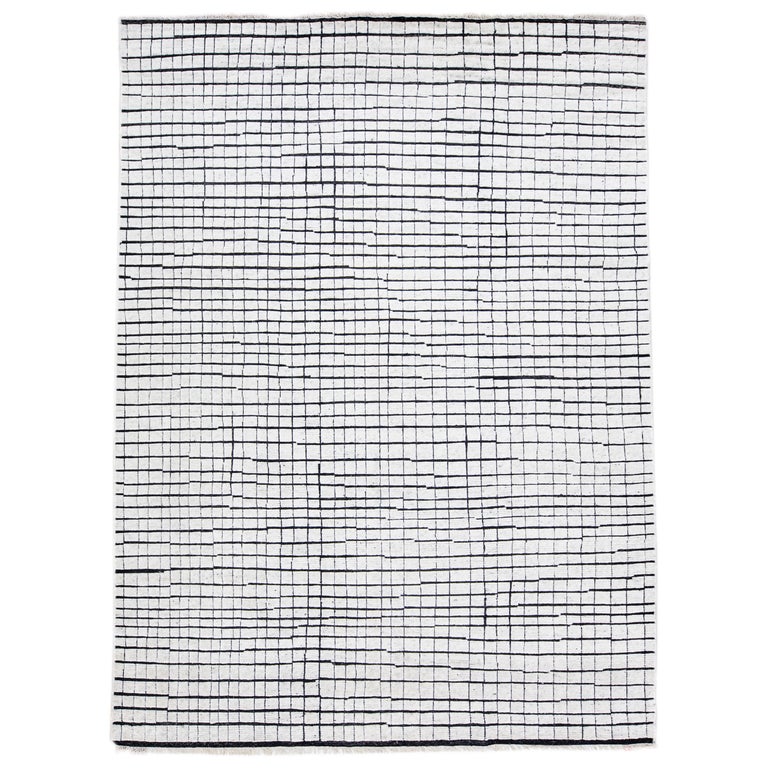 Geometric Modern Moroccan Style White and Black Handmade Wool Rug For