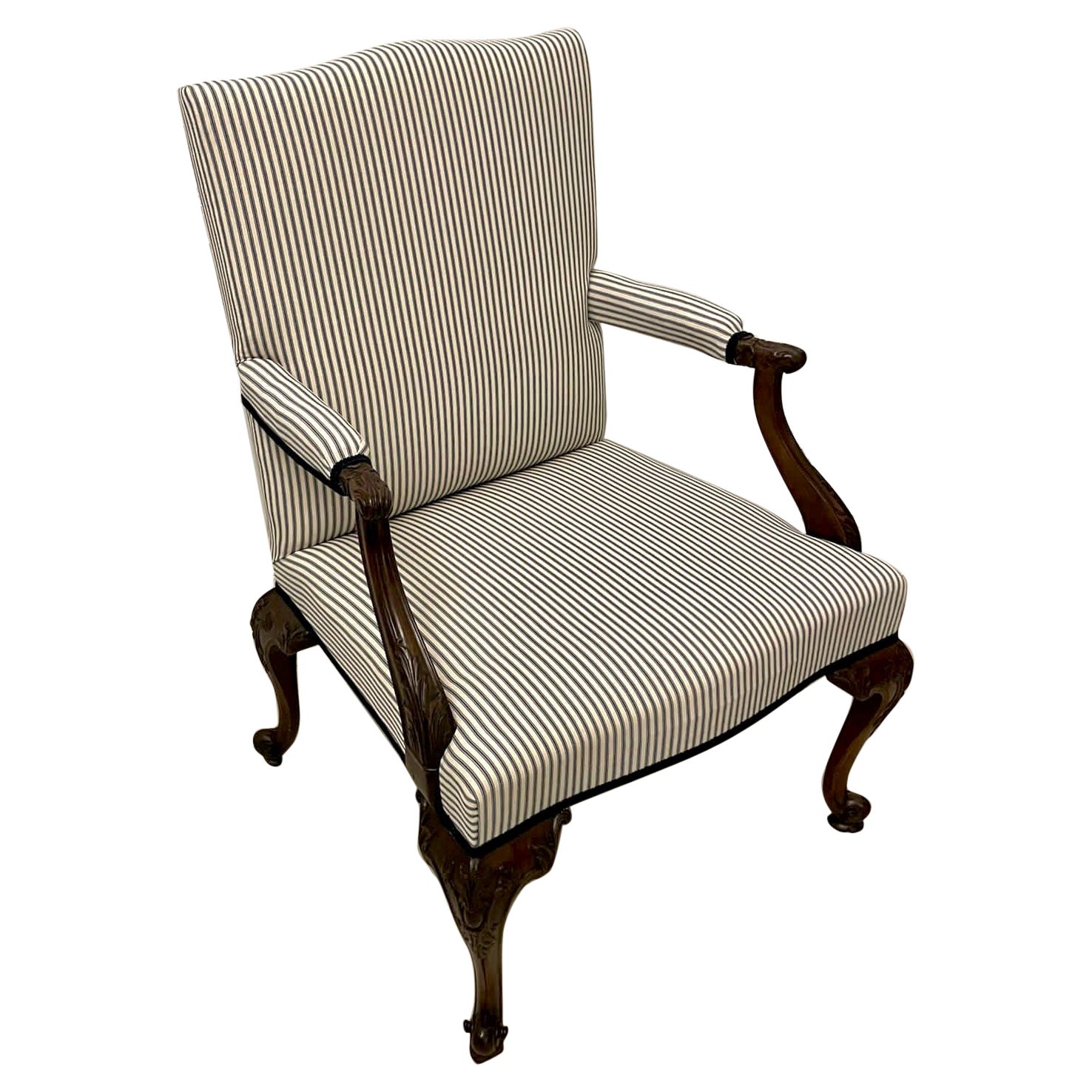 Outstanding Quality Large Antique Carved Mahogany Gainsborough Armchair For Sale