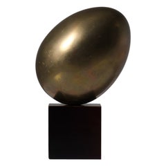 Brass ‘Oeuf’ shaped sculpture, France 1970s