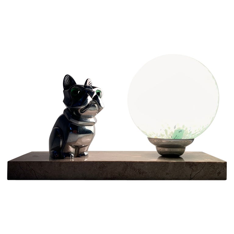 Slang lof zingen Lamp bouledogue Hippolyte Moreau Art Deco lampe veilleuse, France, vers 1920 For Sale at 1stDibs Slang lof zingen Lamp bouledogue Hippolyte Moreau Art Deco lampe veilleuse, France, vers 1920 For Sale at 1stDibs