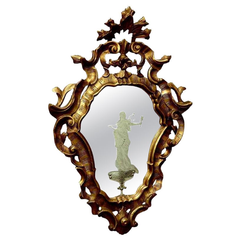 Spiegel aus geschnitztem Holz aus dem 19. im Angebot