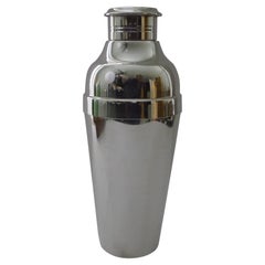 Christofle Gallia Ondulations Cocktail Shaker by Luc Lanel C.1935