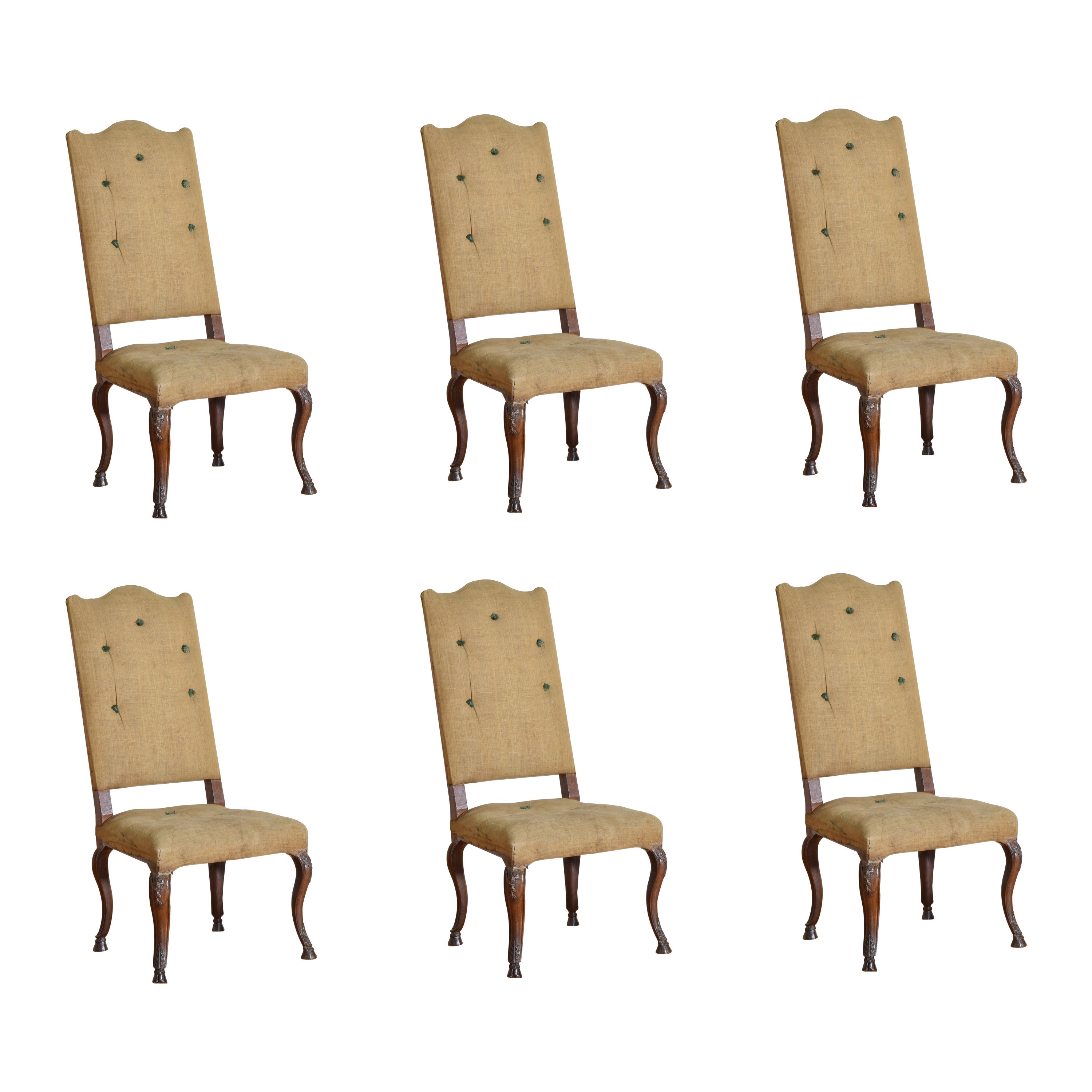 Satz von 6 italienischen, piemontesischen, Rokoko-Esszimmerstühlen aus geschnitztem Nussbaum, 18.