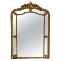Miroir français en bois doré de style Louis XVI