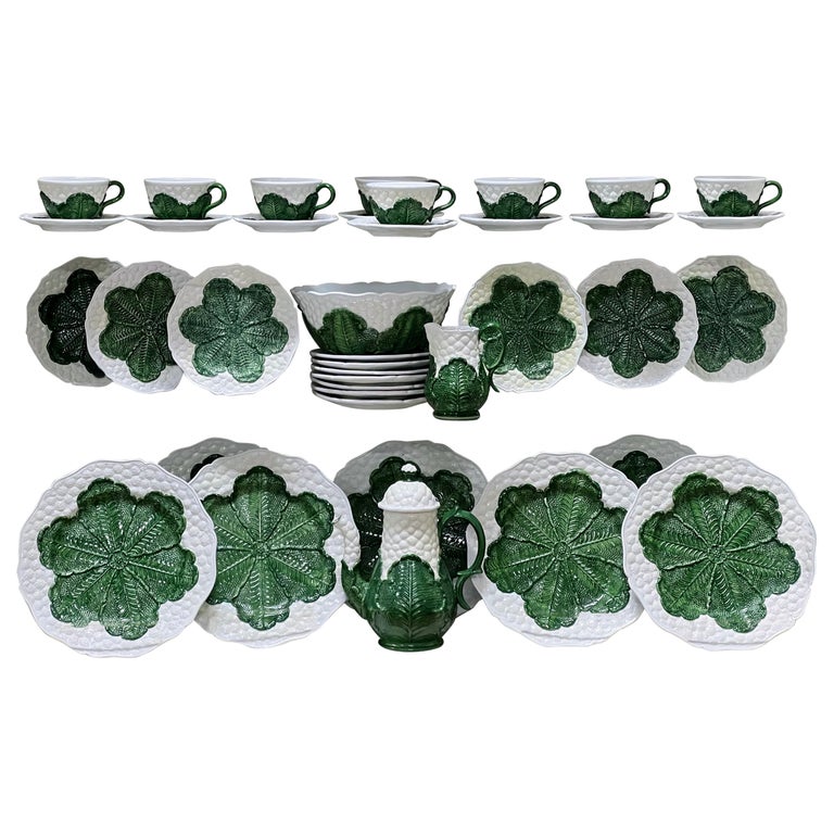 Italian Mottahedeh Cauliflower Majolica Cabbage Leaf Set - Plates, Pitcher ,Bowl For Sale