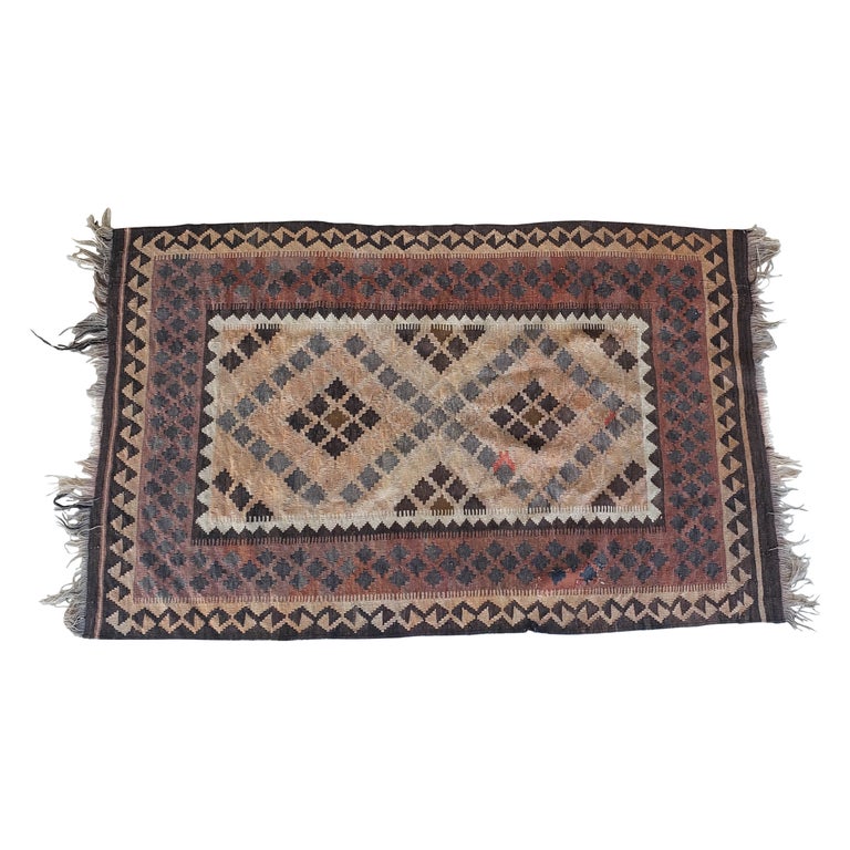 Vintage Geometric Kilim Rug For Sale at 1stDibs