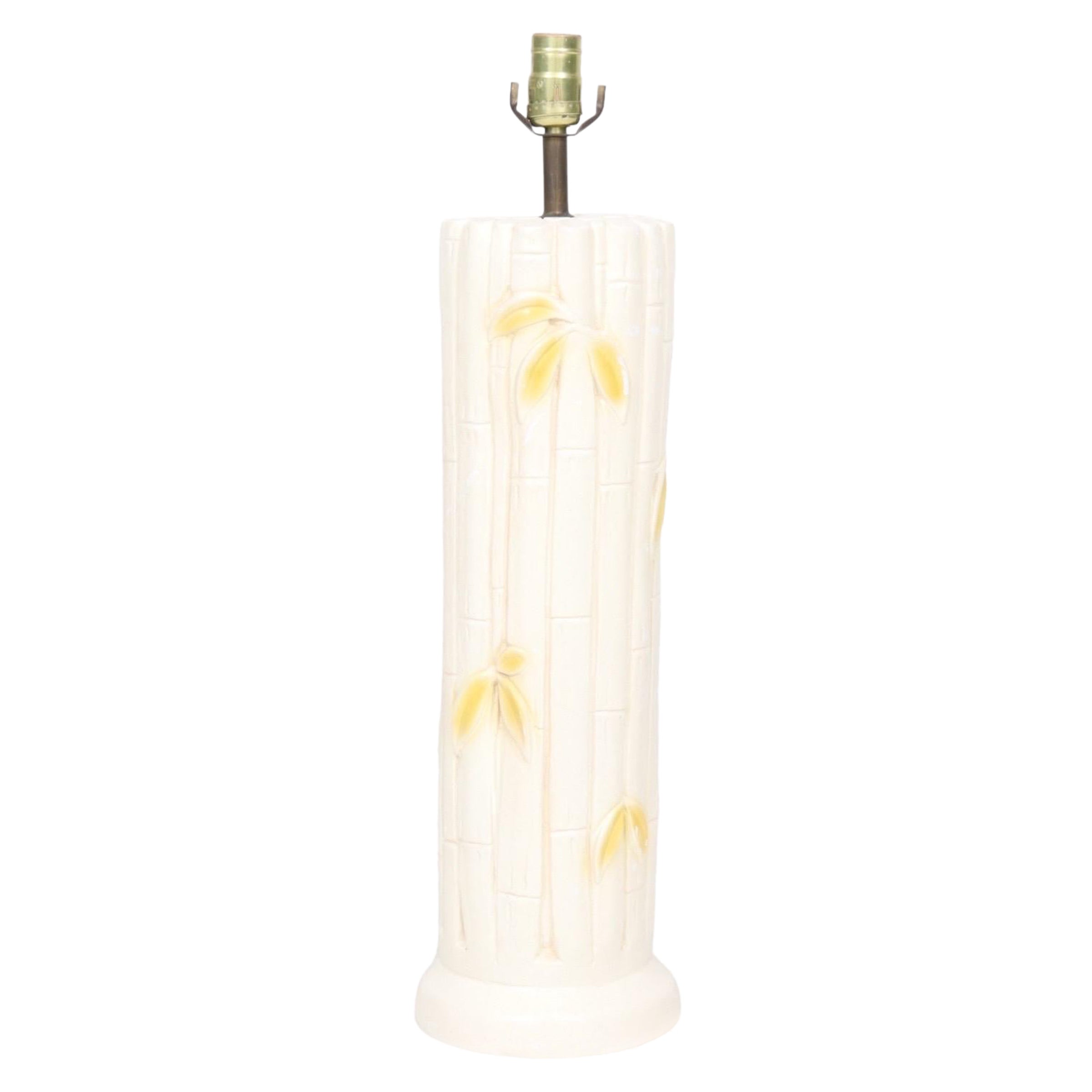 Lampe de table en céramique faux bambou