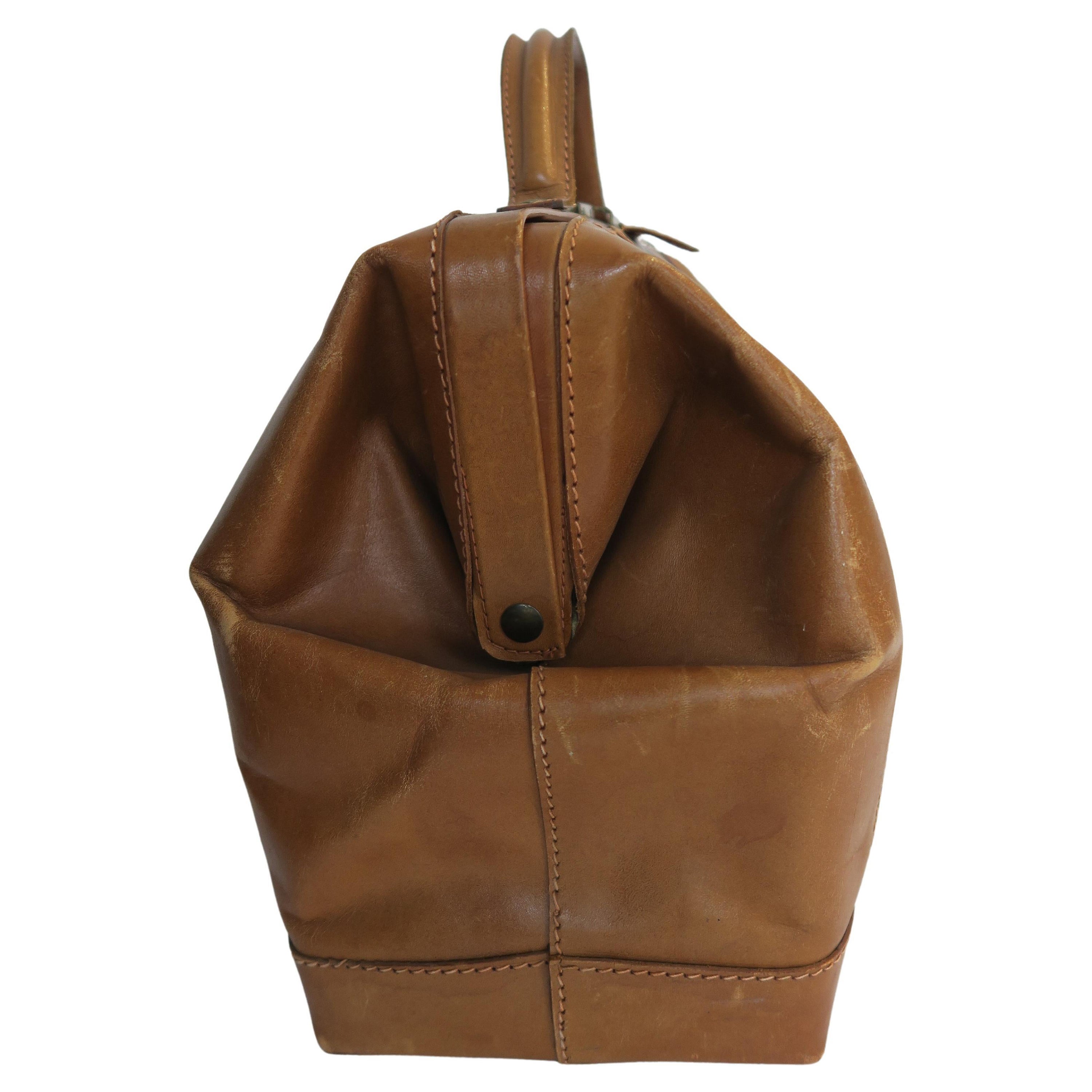 Excellent Condition Leather Medicinal Bag Made in Vienna, 1950/1960