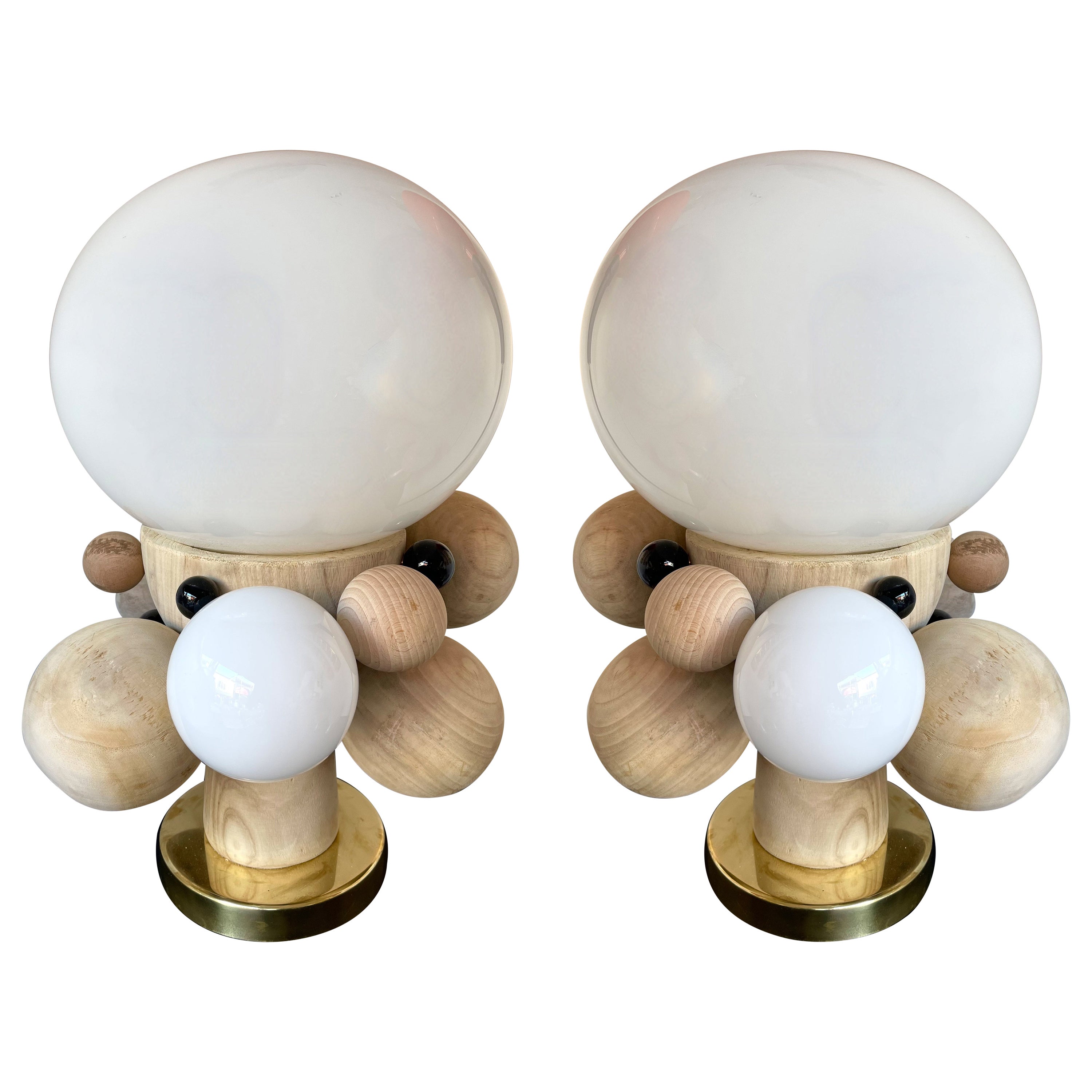 Contemporary Pair of Brass Opaline Murano Glass and Wood Atomo Lamps, Italy For Sale