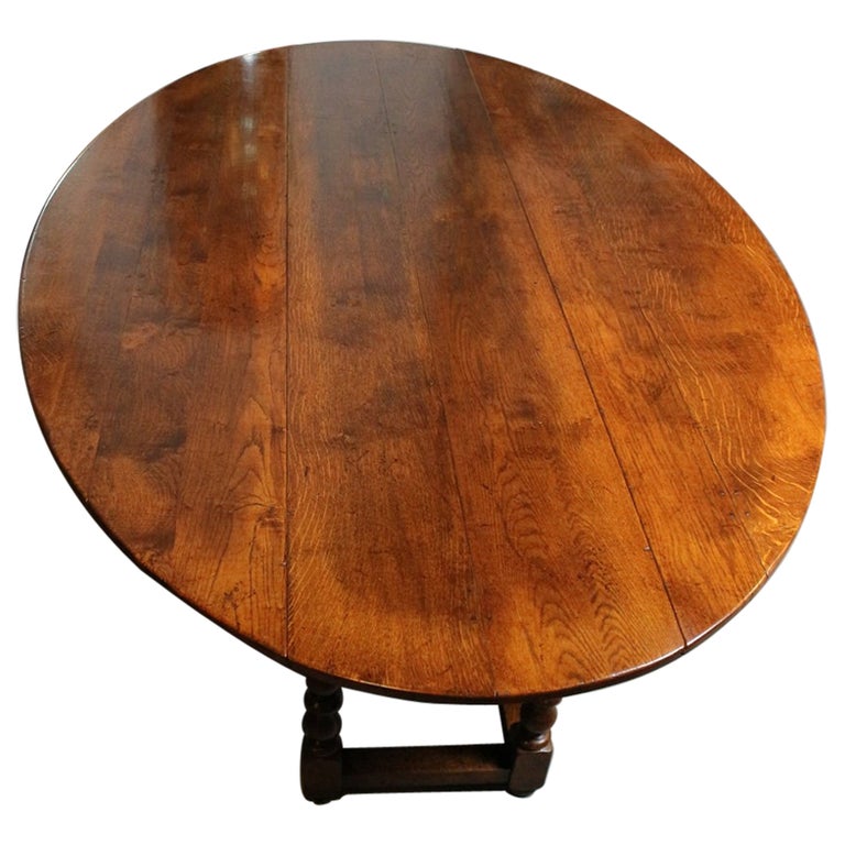 Large Oval Oak Dining Table For Sale at 1stDibs