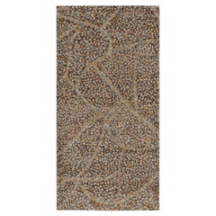 Abstrakter Teppich im Distressed-Stil von Rug & Kilim in Braun mit buntem Punkte-Muster