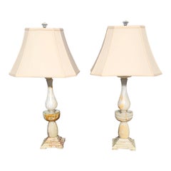 Groer Onyx im neoklassischen Stil, Paar  Tischlampen