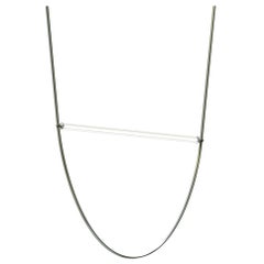 Lámpara colgante Wireline de Flos en verde bosque by Formafantasma
