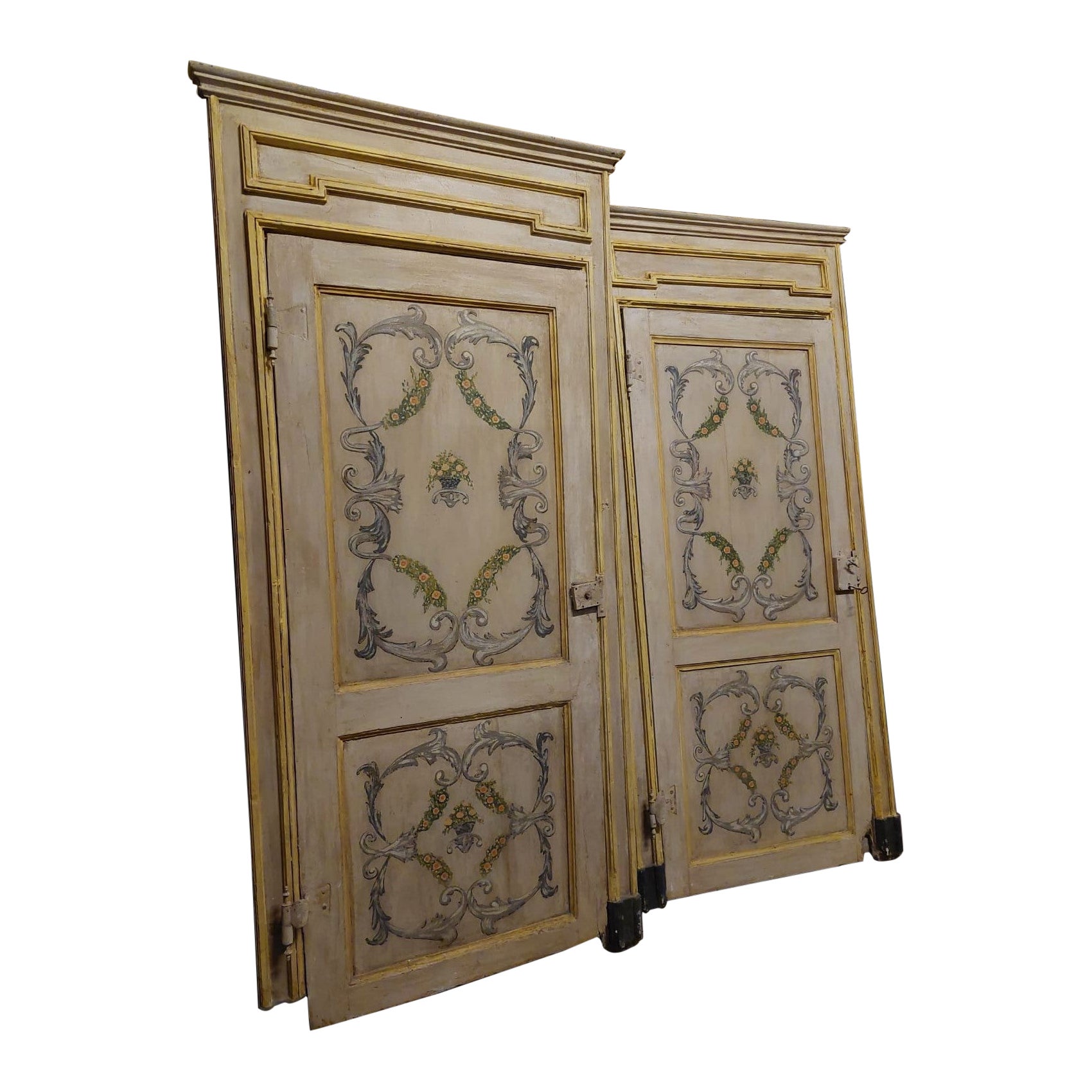 Set of 2 Painted and Lacquered Interior Doors with Frame, 18th Century, Italy For Sale