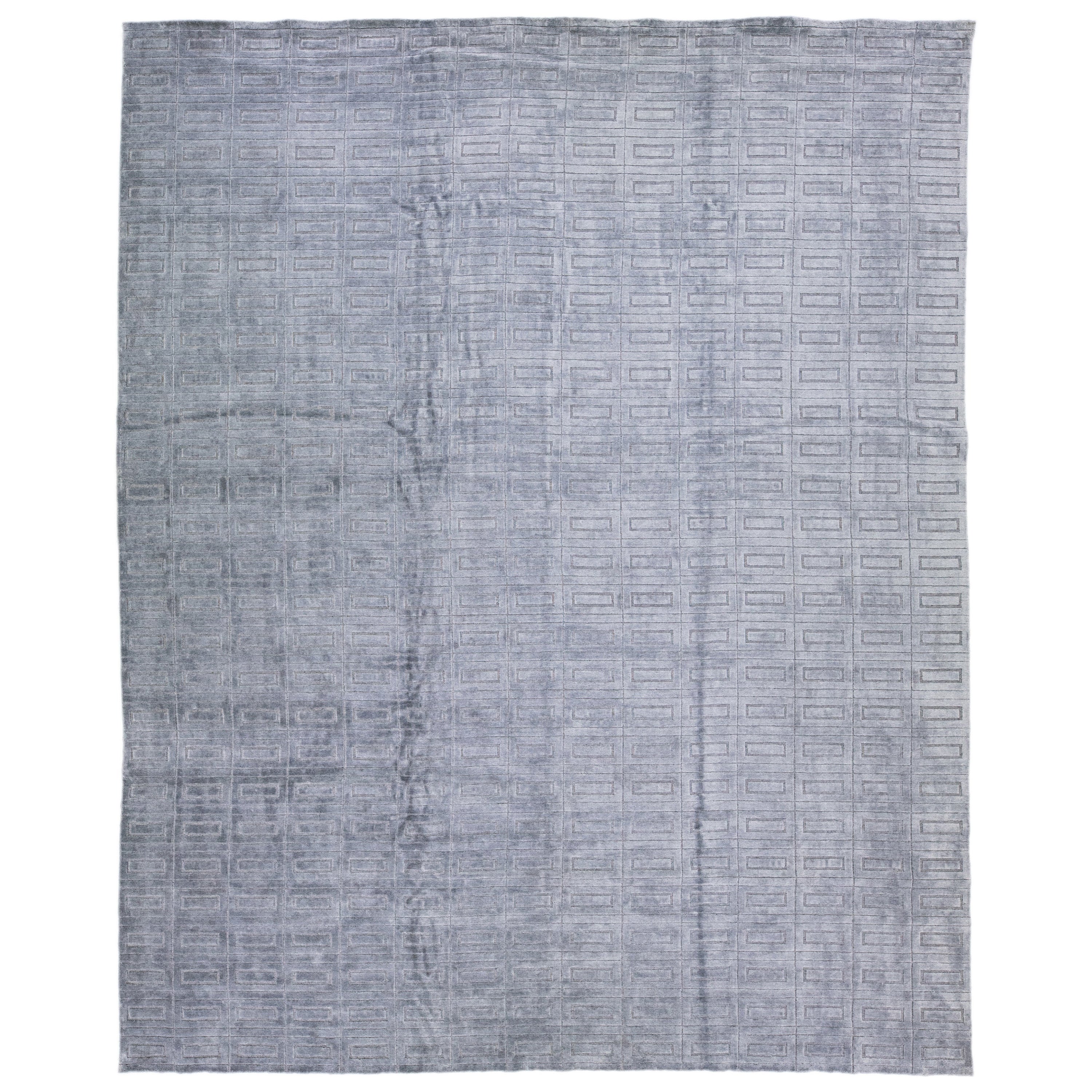 Comtemporary Handmade Wool & Silk Rug with Gray Geometric Pattern For Sale