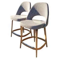 Sgabelli direzionali Saarinen ad altezza d'uomo di Eero Saarinen, Set di 2