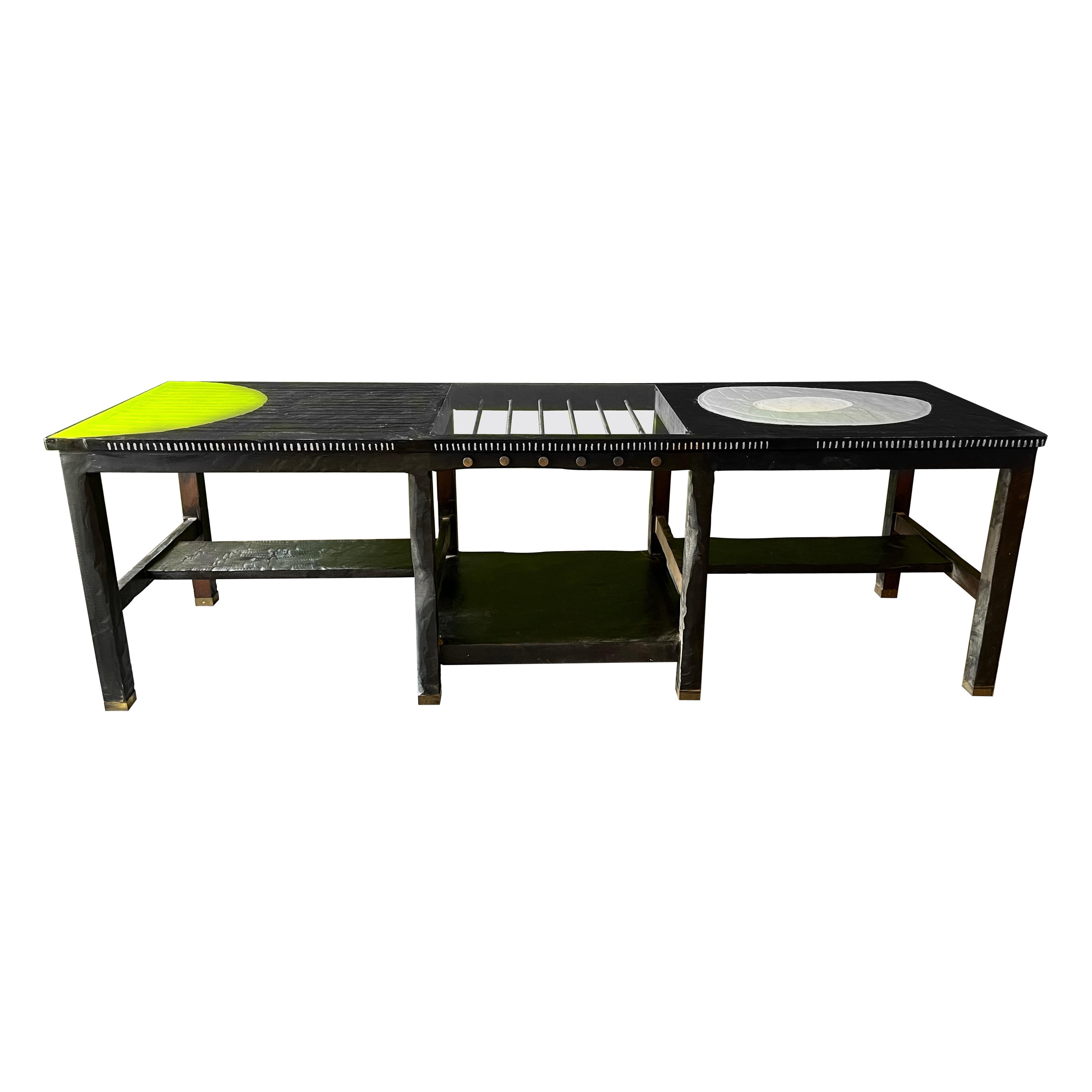 Black Is Beautiful Table Contemporized par Markus Friedrich Staab, 2022 en vente