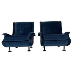 Marco Zanuso Pair of Arflex Regent Armchairs in Blue Velvet "Nobilis" Italy 1960