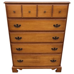 Vintage Stanley's Distinctive Furniture Collection 5-Drawer Maple Chest of Drawers