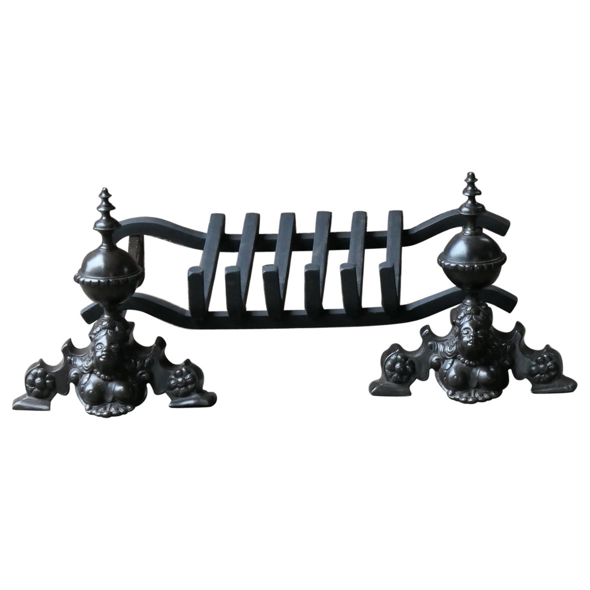 Antique French Louis XIV Fireplace Grate, 17th Century For Sale