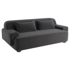 Popus Editions Lena 2.5-Sitzer Sofa in Khaki Como Samtpolsterung