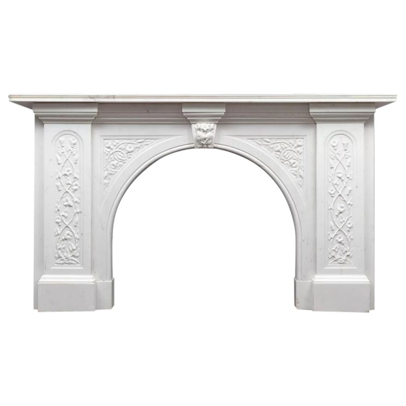 Antique Victorian Statuary Carrara Beautifully Carved Marble Mantel, circa 1880 For Sale