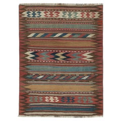 Vintage Persan Bidjar Tribal Kilim dans les motifs géométriques colorés, par Rug&Kilim