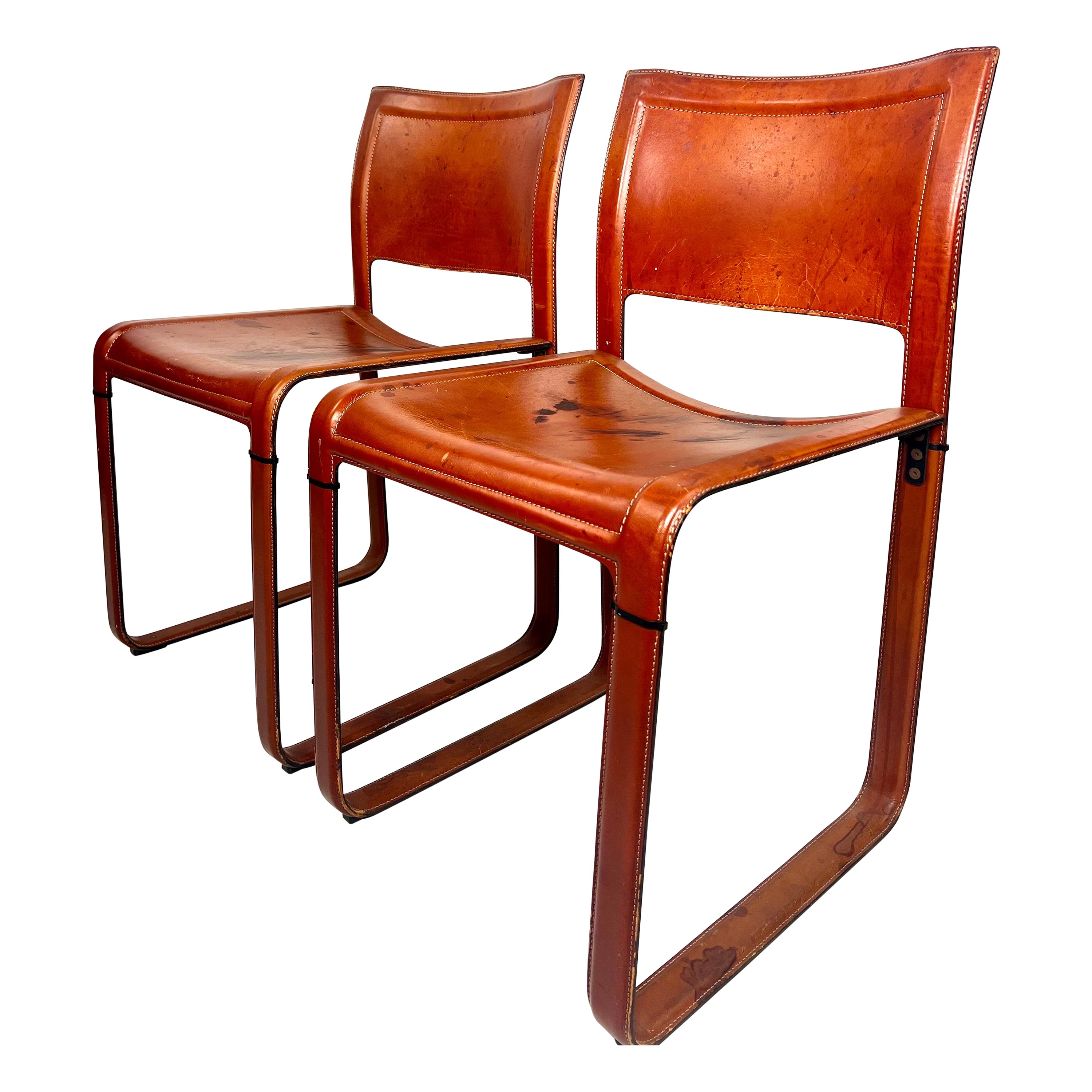 Paire de chaises modernes vintage en cuir rouge Matteo Grassi en vente