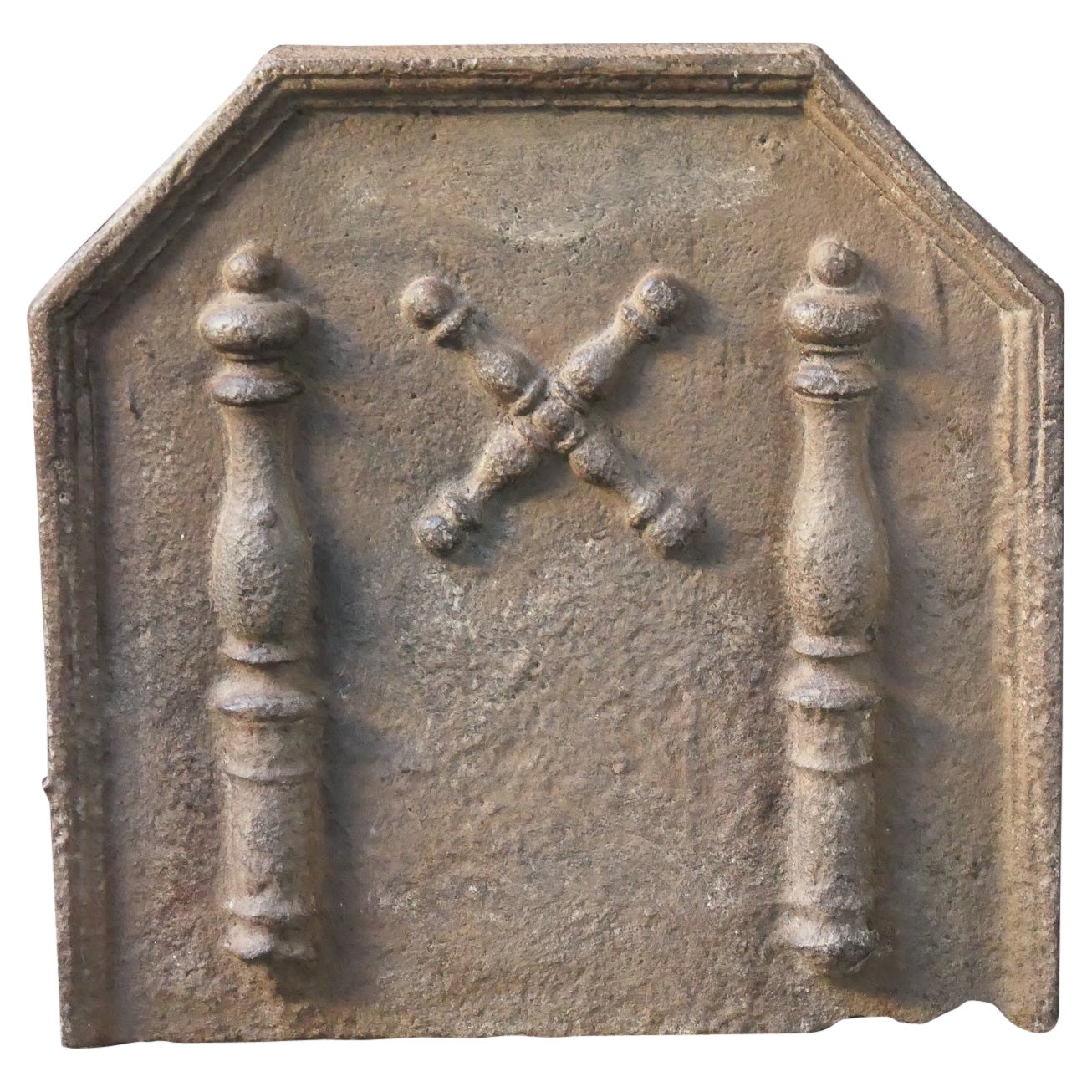 French Louis XIV 'Pillars with Saint Andrew's Cross' Fireback / Backsplash