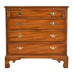 Kittinger Williamsburg Adaptation Georgian Solid Mahogany Bachelor Chest