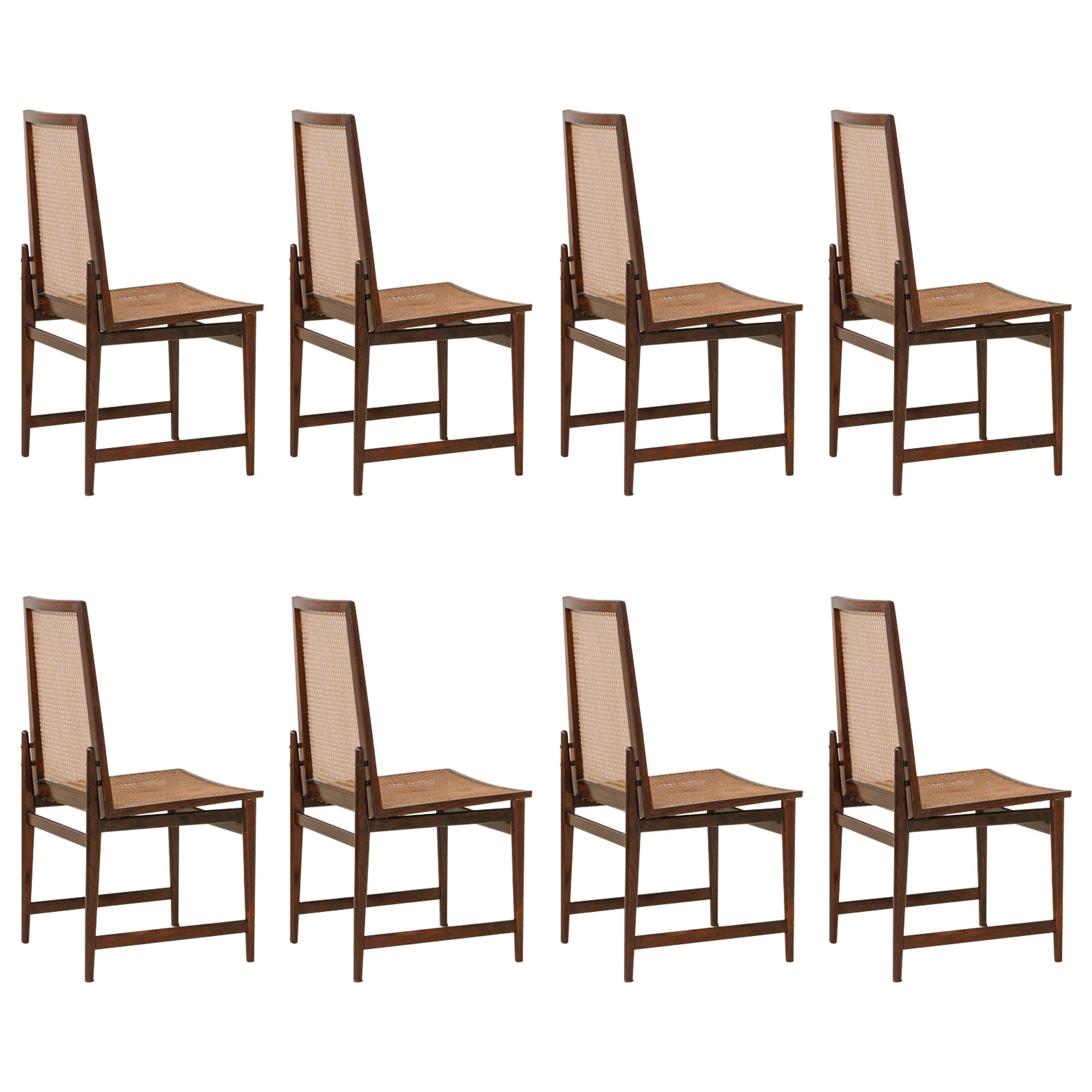Ensemble de 8 chaises en bois de rose et cannage par Móveis Cantù, années 1960, Midcentury brésilien