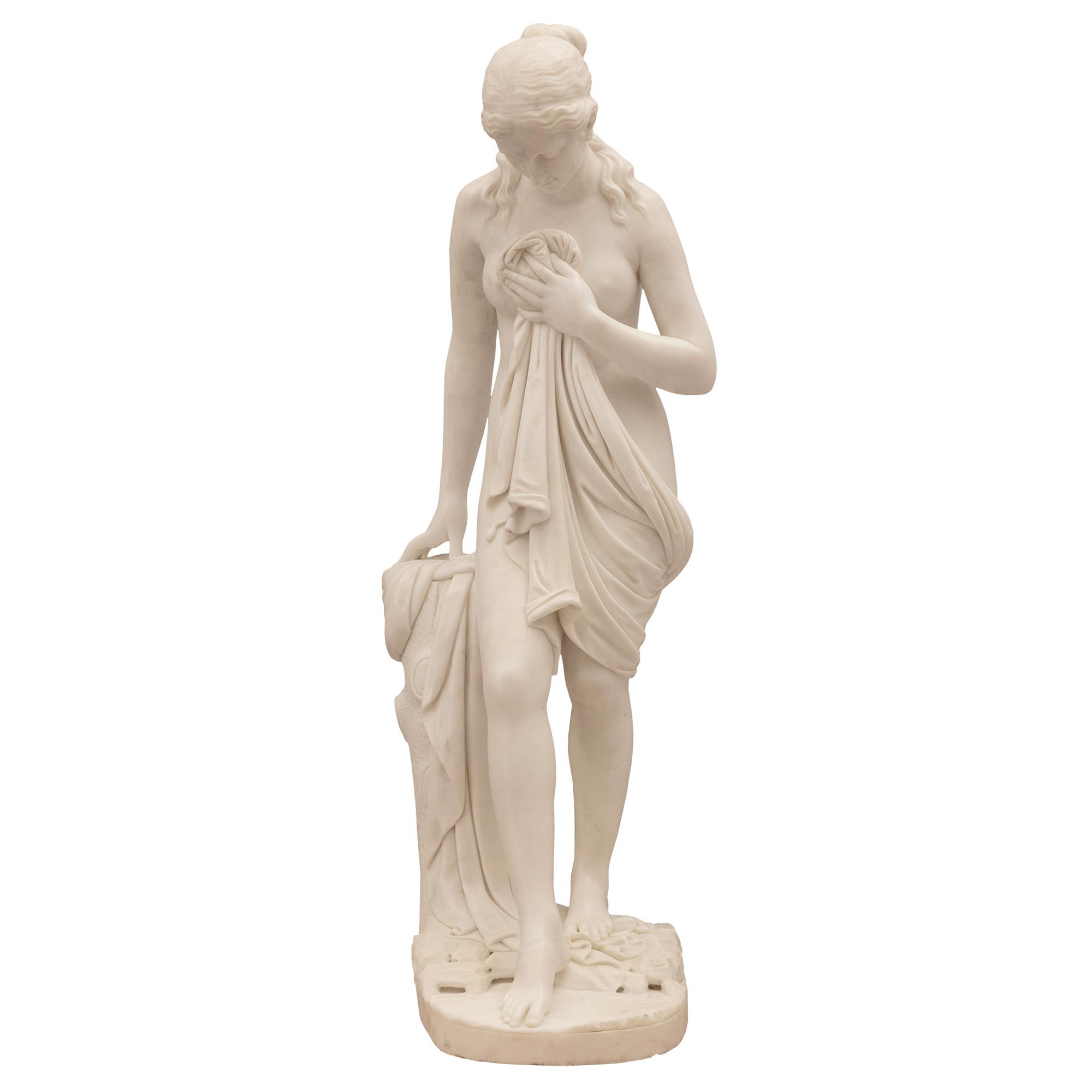 Italian 19th Century White Carrara Marble Statue of a Beautiful Bathing Woman For Sale