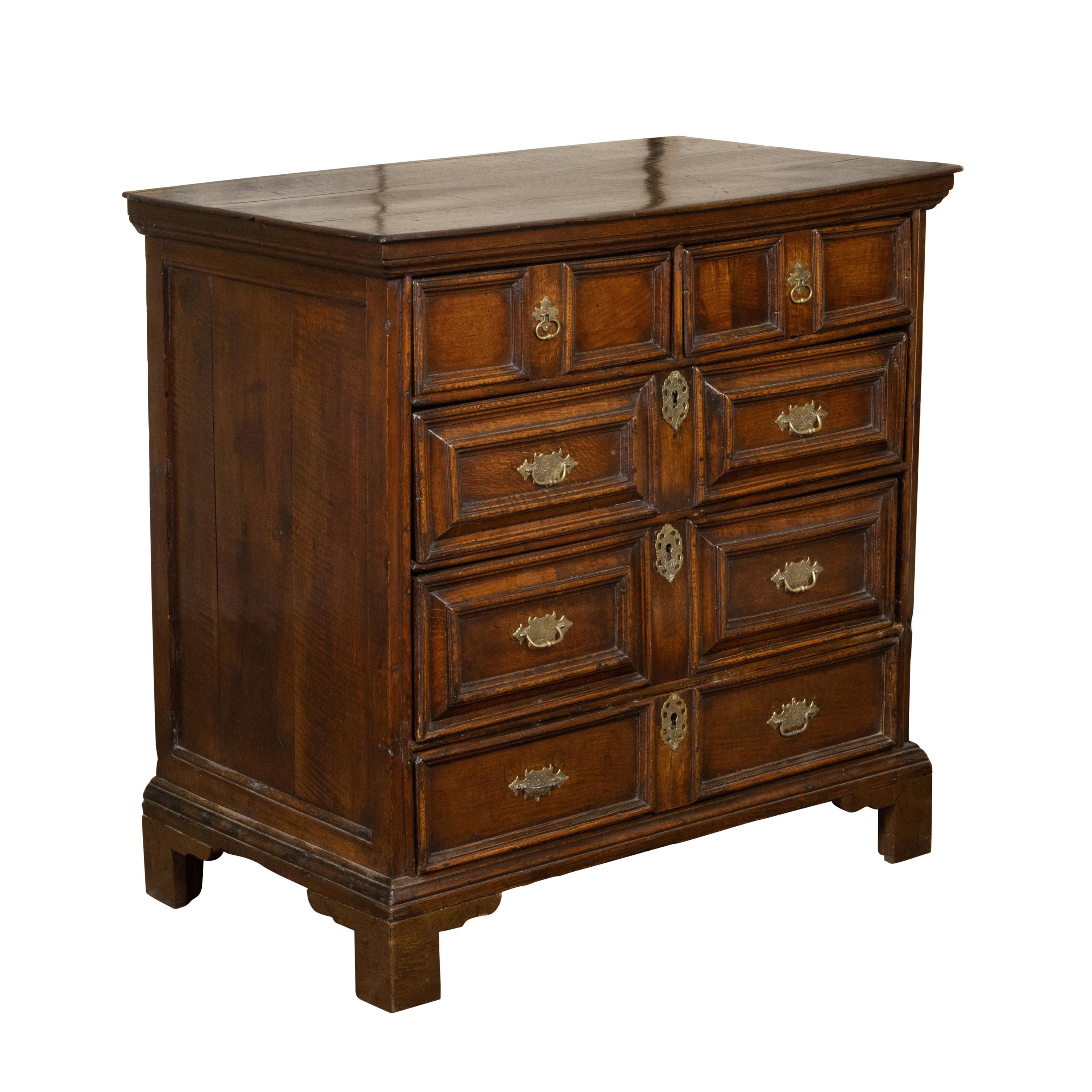 English 1810s George III Period Geometric Front Oak Chest with Five Drawers For Sale