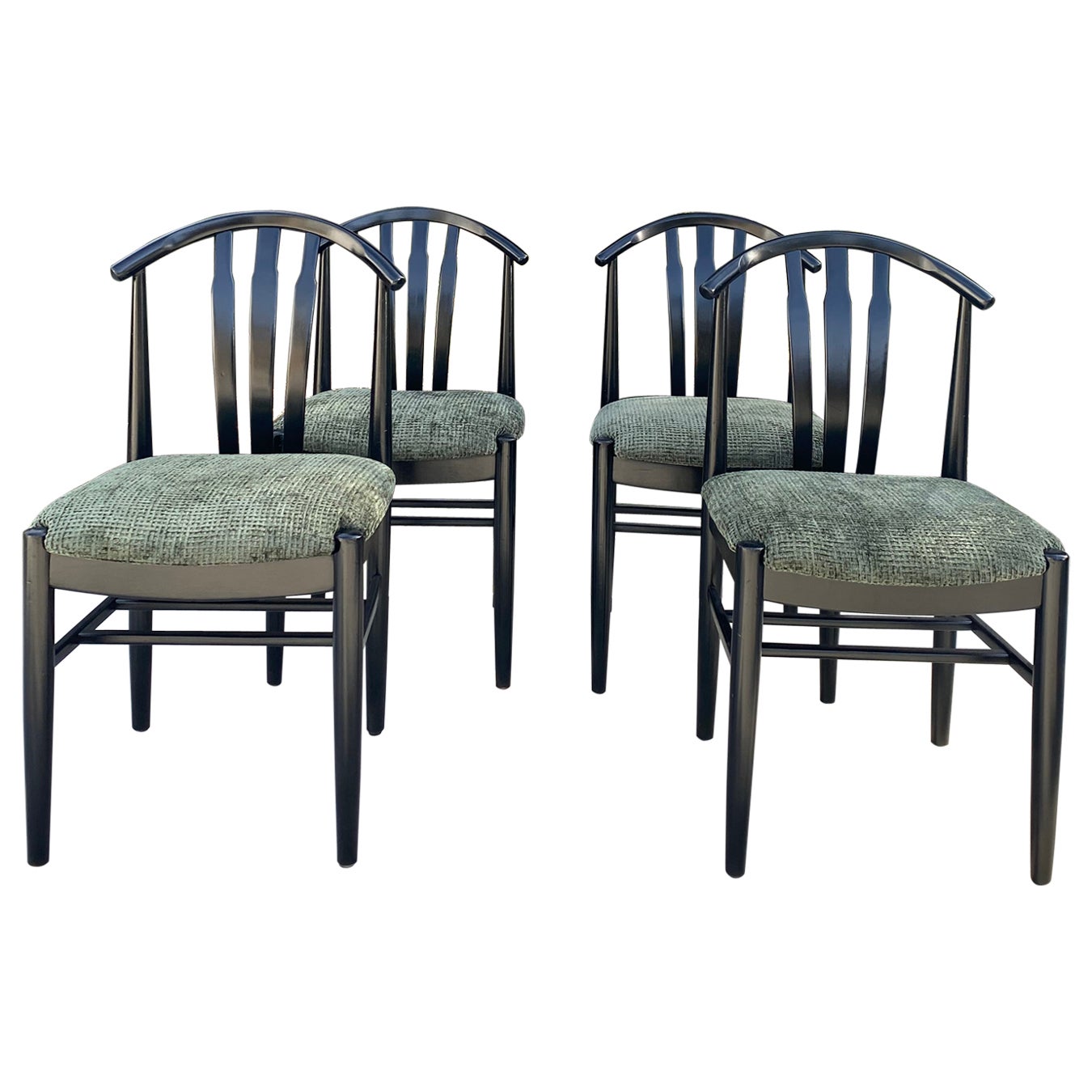 Mid-Century Modern Black Lacquer Wishbone Dining Chairs, Set of 4