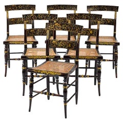 Six chaises Hitchcock de Nouvelle-Angleterre peintes en bois de rose et plantes à fleurs scellées