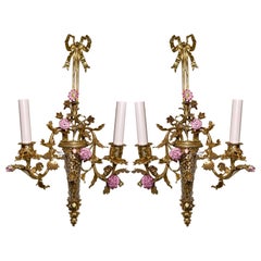 Paar antike französische Louis XVI Bronze D' Ore & Dresden Porcelain Flower Sconces